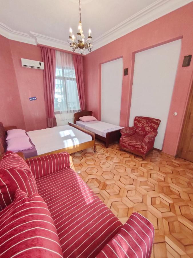 Batumi Sun Hostel Exterior photo
